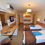 Yesil Yildirim Otel
