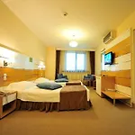 Yesil Yildirim Otel