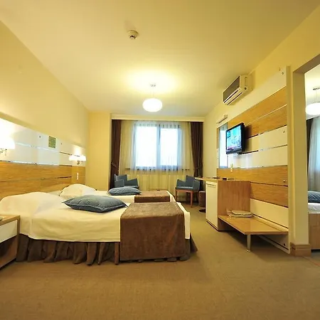 Yesil Yildirim Otel